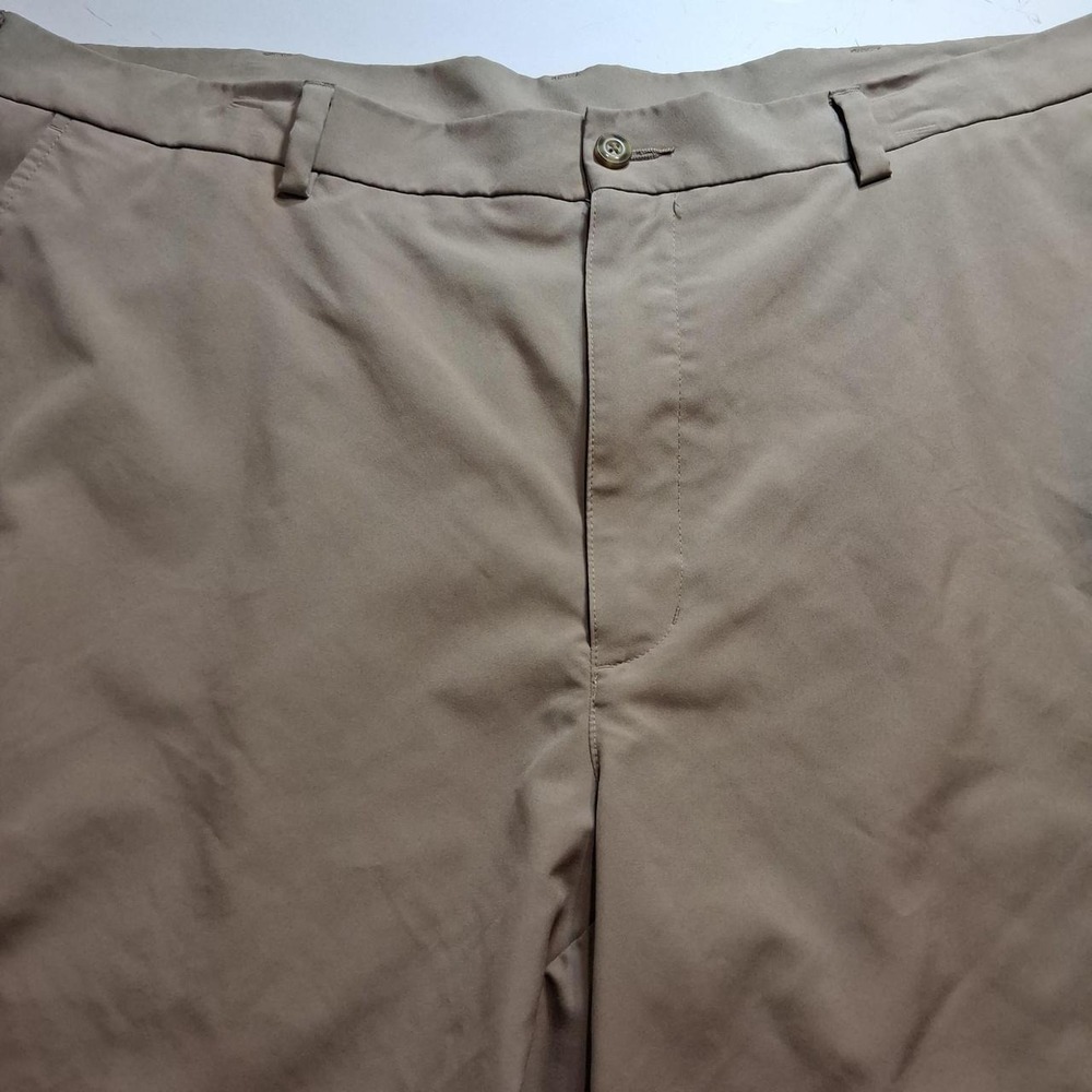 Mens Khaki Tan chino golf shorts Flat front with pockets Pro Tour size 40